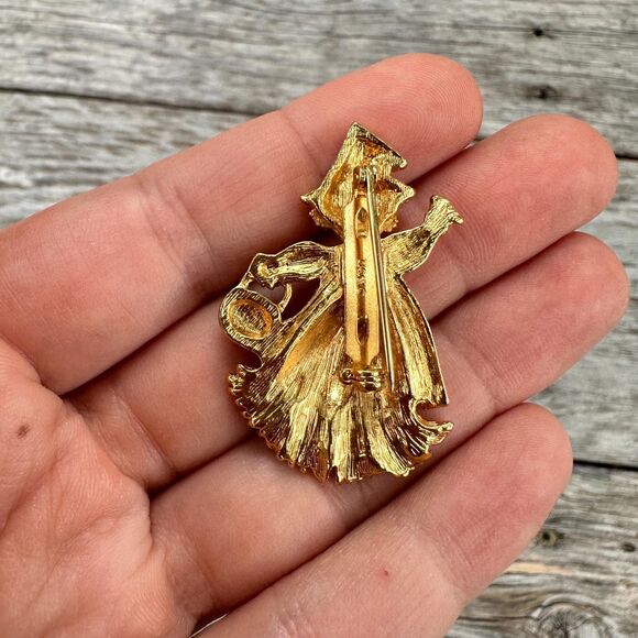 Vintage Avon Jewelry Witch Brooch Trick or Treat Brooch Halloween Jewelry Pin - Picture 2 of 3